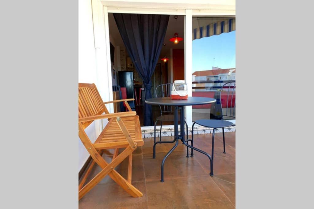 Arabia's Loft Ii Nuevo Portil Appartement *